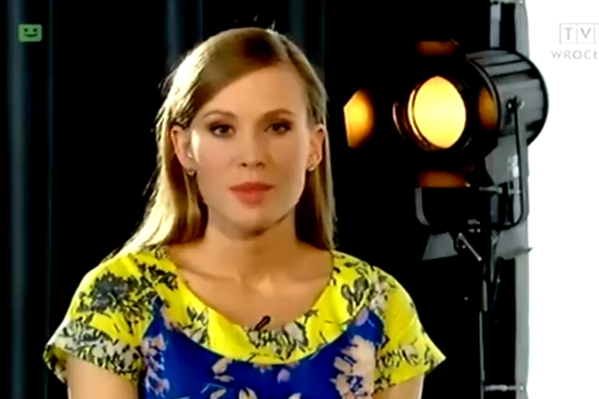 Aleksandra Rosiak prowadzącą „Pierwsze śniadanie w TOKu”