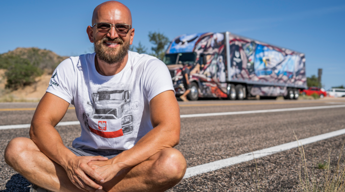 „Truckerki” oraz „Ciężarówką przez…” ponownie na antenie Discovery Channel