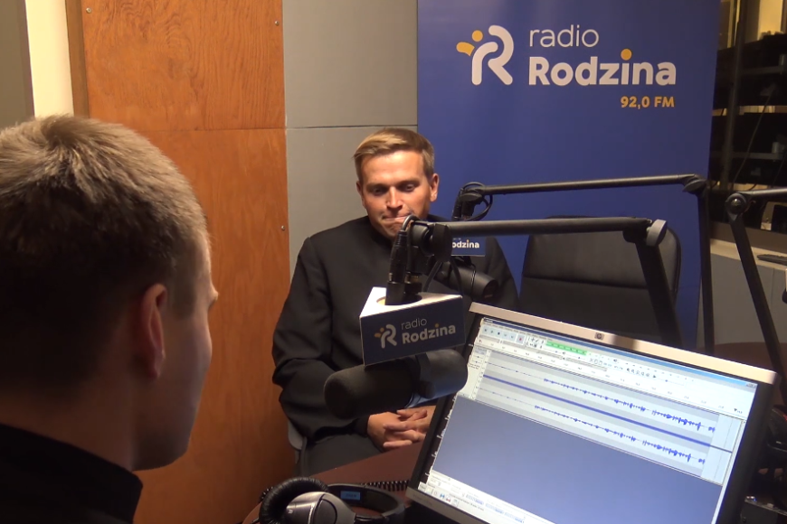 Konkurs na częstotliwości Katolickiego Radia Rodzina. Brak koncesji „z powodu nieobecności Arcybiskupa Metropolity Wrocławskiego”