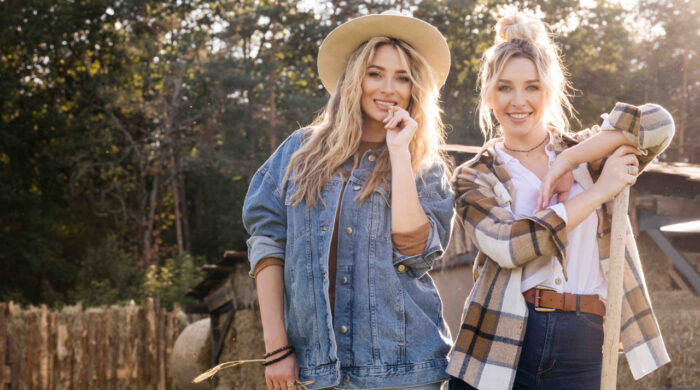 Marcelina Zawadzka i Ilona Krawczyńska prowadzącymi reality show „Farma”