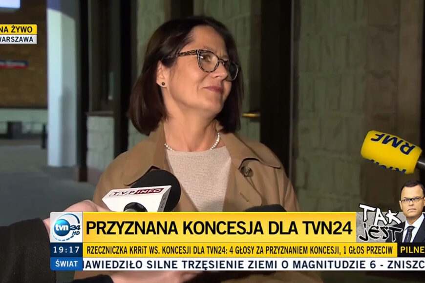 TVN24 z polską koncesją na nadawanie programu. Jest też uchwała KRRiT