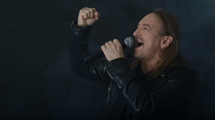 Akustyczny koncert Marka Piekarczyka w RMF FM na Wszystkich Świętych