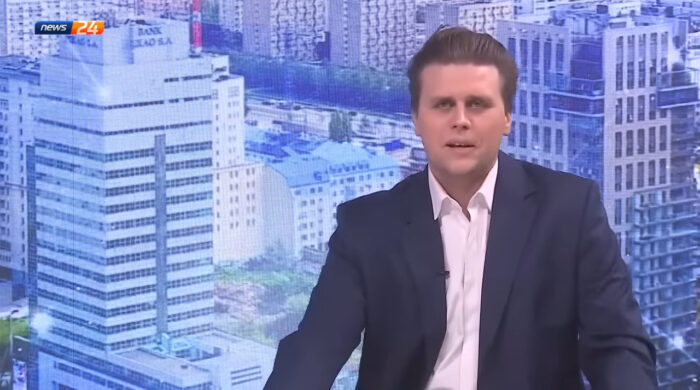 „News24? Nie, dziękuję bardzo” i „Patostream”. Adam Bysiek odchodzi ze stacji
